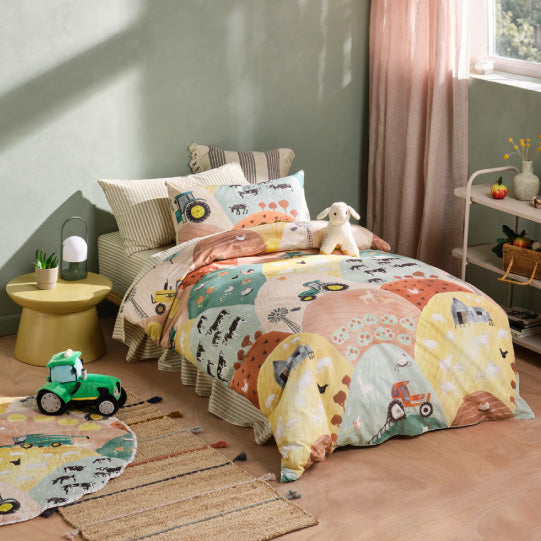 Sunset Harvest Quilt Cover Set by Linen House Kids Cottonbox Pty Ltd